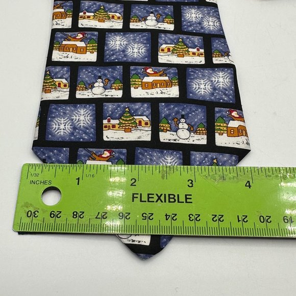 Save The Children Neck Tie Mens 100% Silk Blue Scenes Of Christmas Holiday Snow - Picture 8 of 8